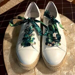 White House Black Market White Espadrille Sneakers with Floral Laces Size 7.5